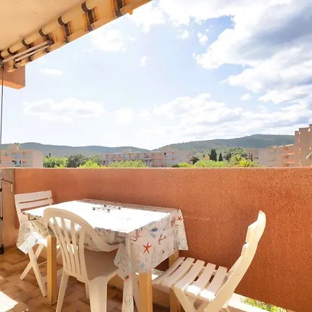 Les Rives De La Faviere Piscine Et Tennis Les Pieds Dans L'eau Apartment Bormes-les-Mimosas
